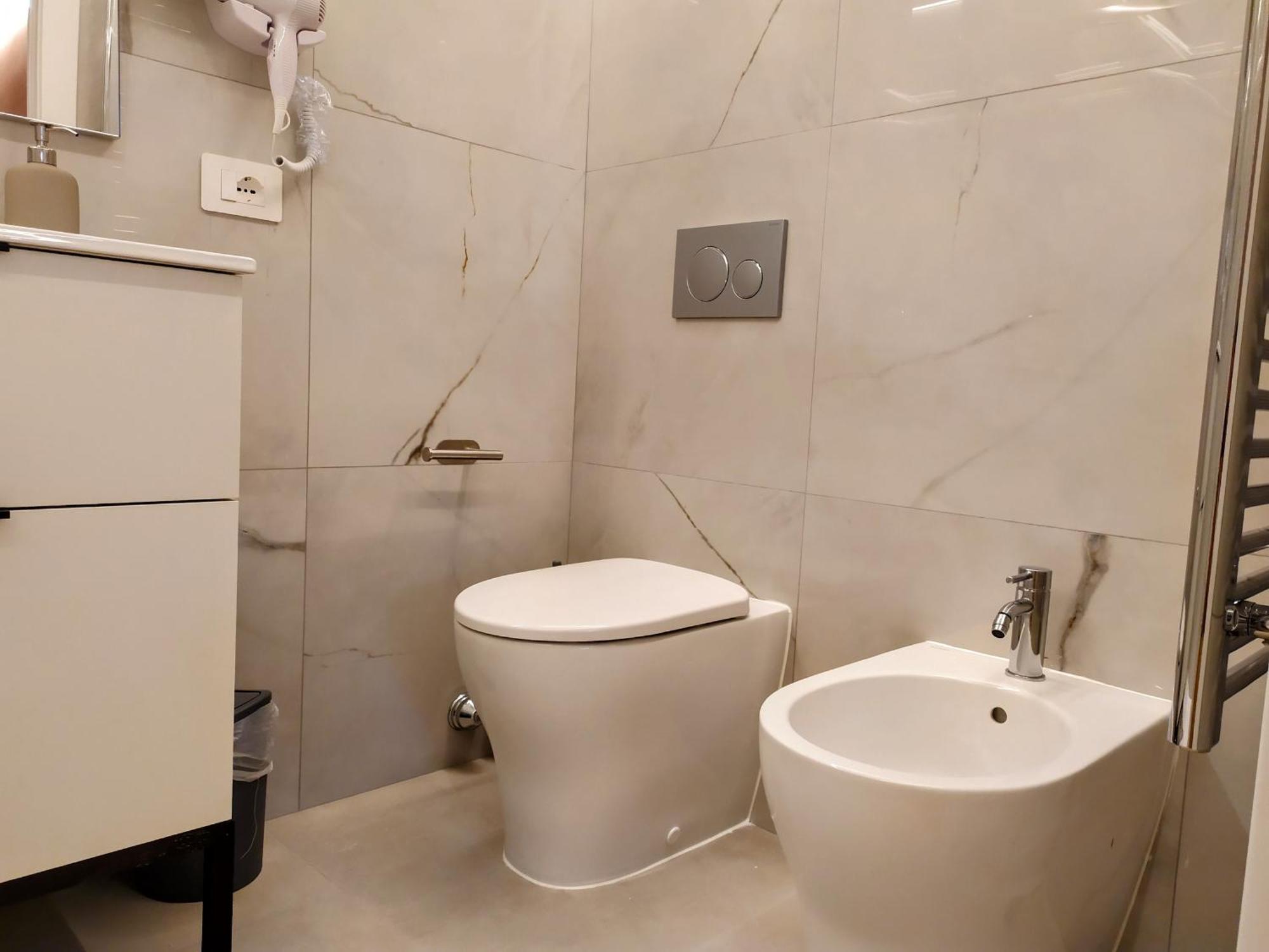 Mako Suites - Centro E Stazione Monza Exterior foto